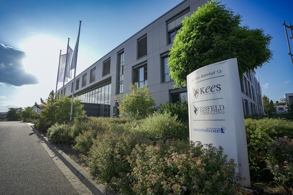 KEES Finanzberater GmbH & Blaulichtversichert